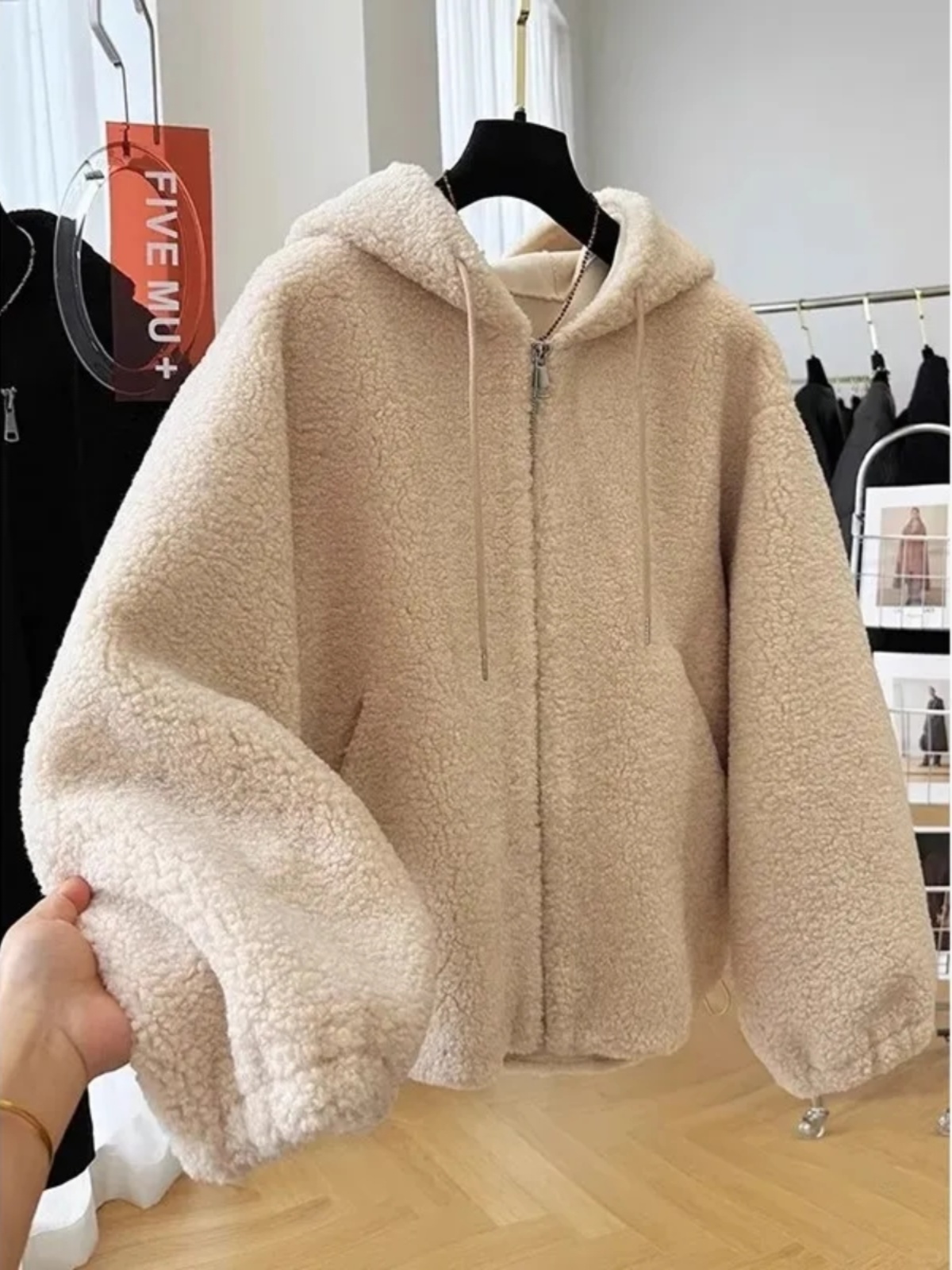 Winter Clothing Outlet - Outlets Premium Fashion Color Hooded Lamb