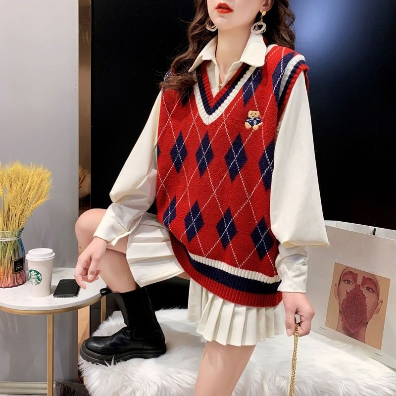 Red Knit Vests for Women Sleev - огляд і ціна Winter Clothing Trends For Women