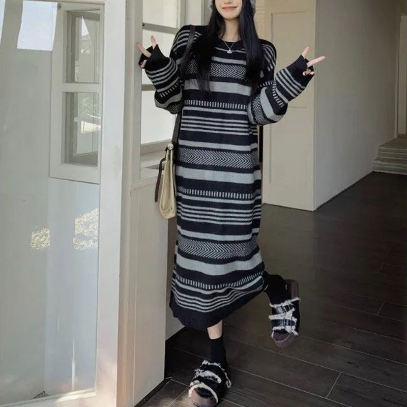 Vintage Striped Knitted Long D - огляд і ціна Winter Clothing H&M