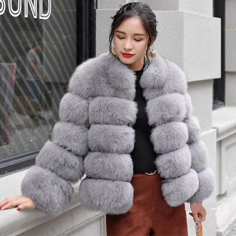 Fur women's clothing European  - огляд і ціна Winter Clothing Manufacturers