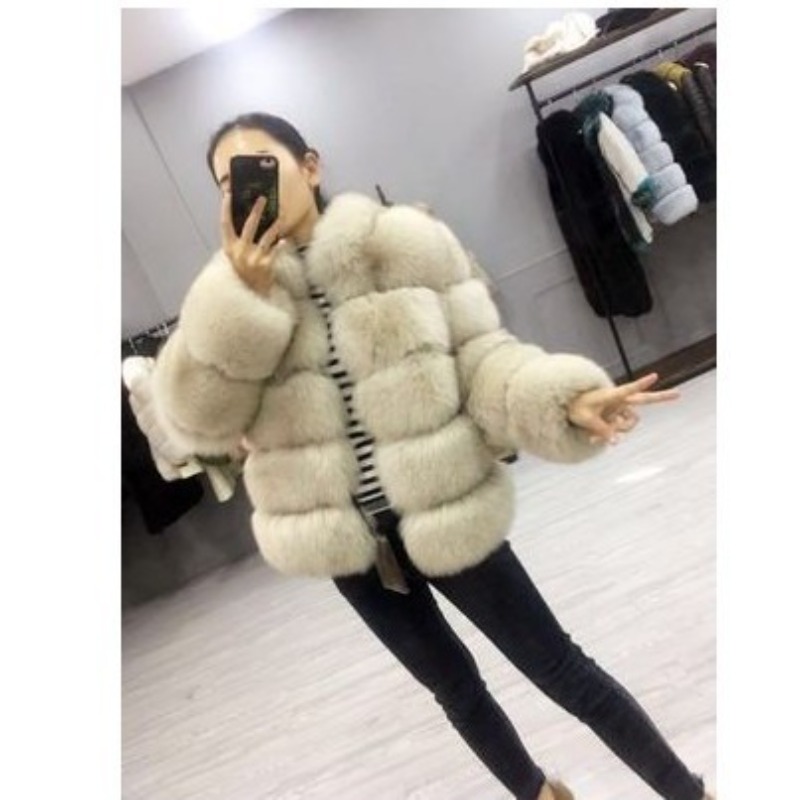 Fur women's clothing European  - огляд і ціна Winter Clothing Manufacturers