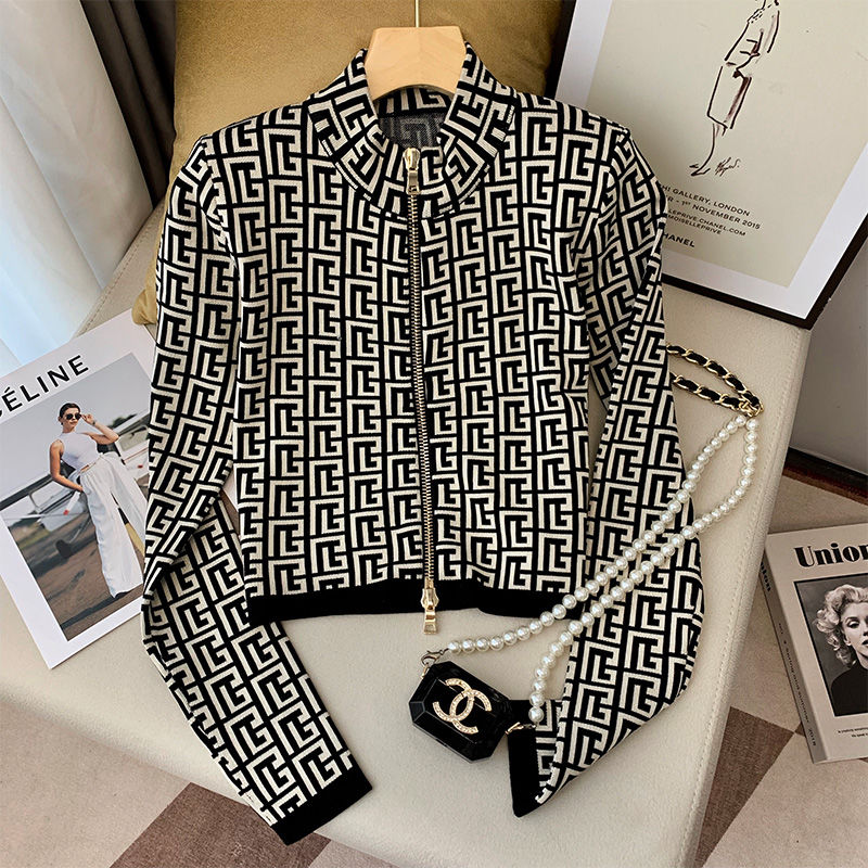 Ladies Fashion Printing Temper - огляд і ціна Winter Clothing Trends For Women
